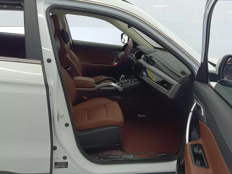GEELY Boyue 2022 car image #19