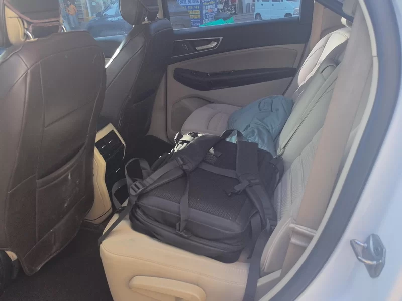 Ford Edge 2019 imagen de coche #19