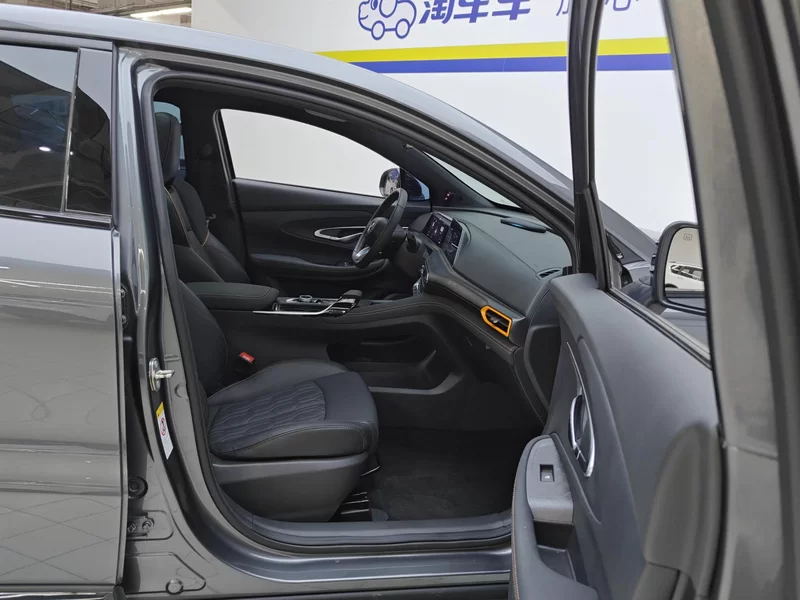 Changan UNI-T 2022 car image #19