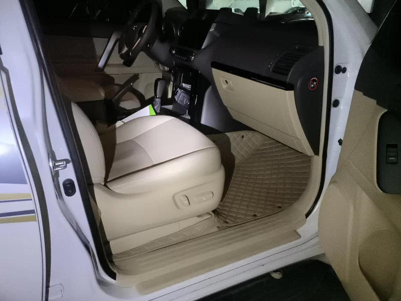 Toyota Land Cruiser Prado 2017 #19 Toyota Land Cruiser Prado 2017 car image #19