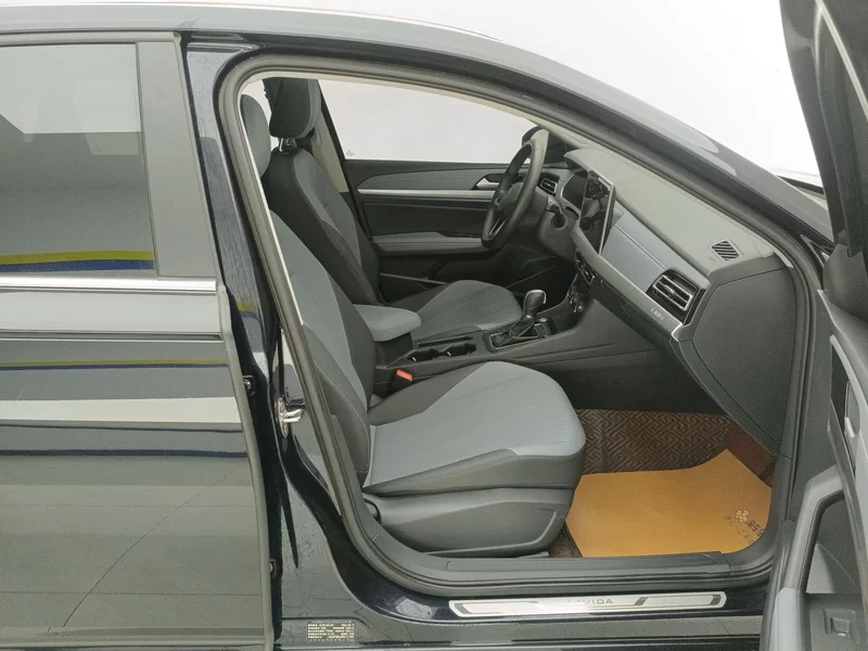 Volkswagen Lavida 2023 car image #19