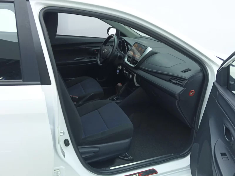 Toyota Yaris L Zhixiang 2018 صورة سيارة #19