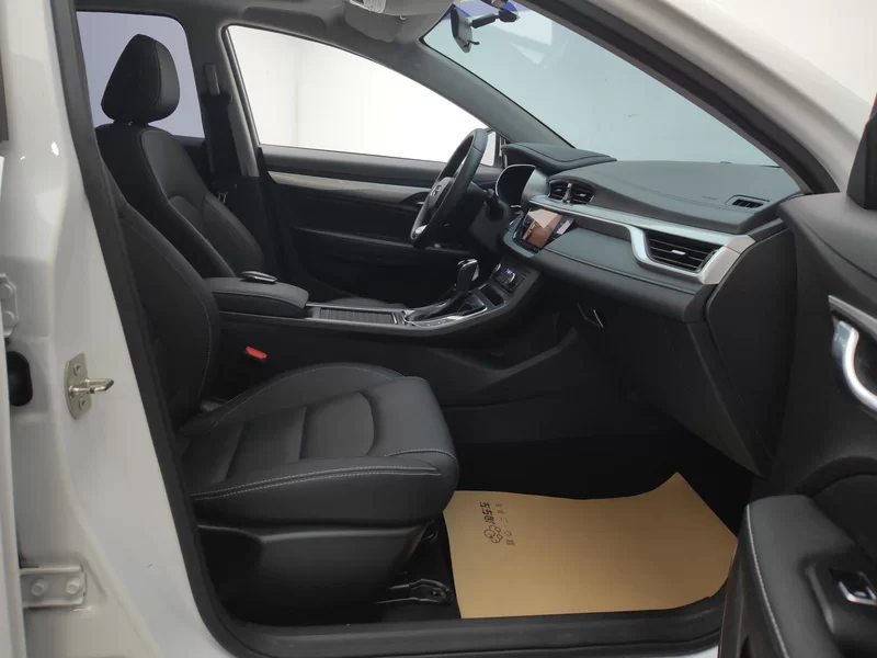 GEELY Emgrand 2020 #19 GEELY Emgrand 2020 car image #19