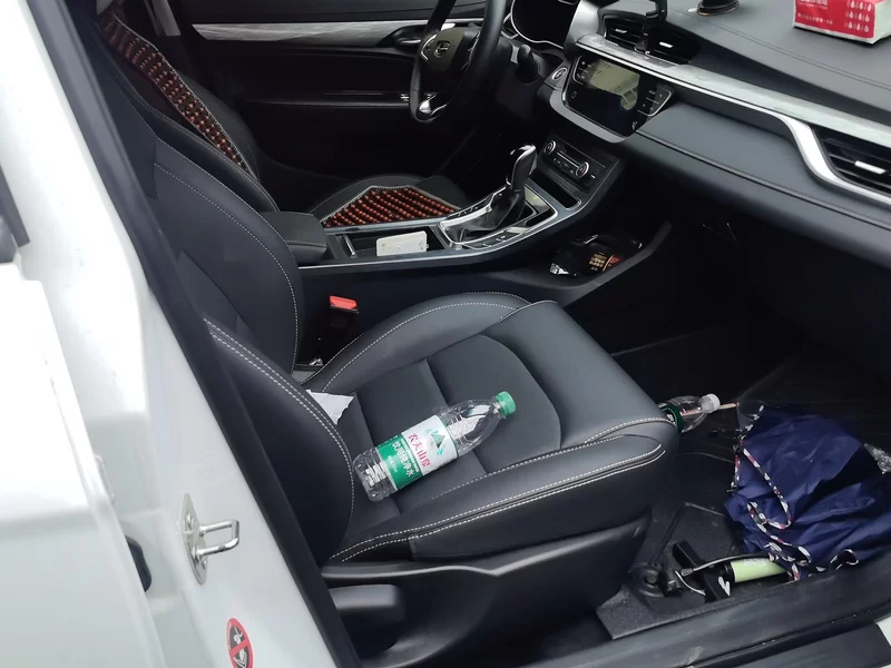GEELY Emgrand 2019 #19 GEELY Emgrand 2019 car image #19