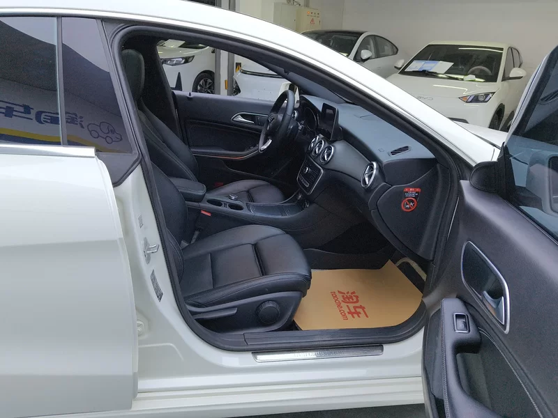 Mercedes-Benz CLA Class (Imported) 2018 car image #19