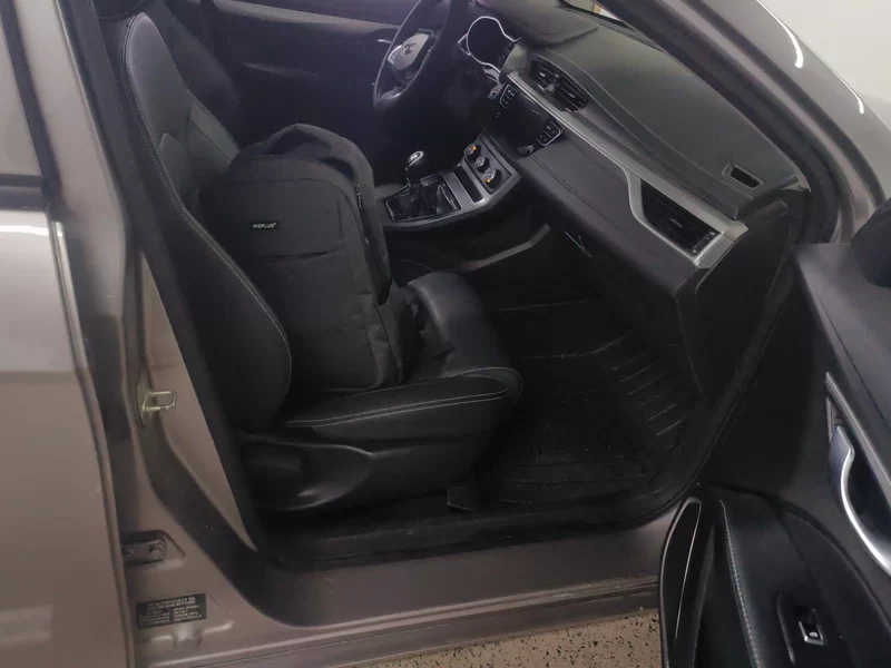 GEELY Emgrand 2020 #19 GEELY Emgrand 2020 car image #19