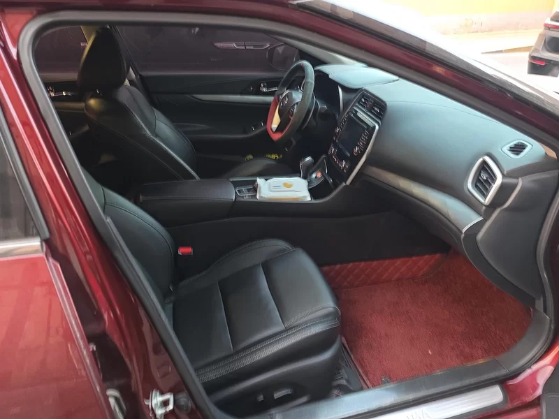 Nissan Maxima 2017 صورة سيارة #19