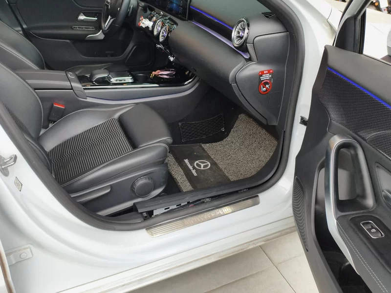 Mercedes-Benz A Class (Imported) 2020 #19 Mercedes-Benz A Class (Imported) 2020 car image #19