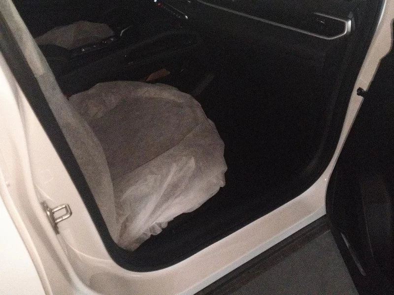 GEELY Coolray 2026 car image #19