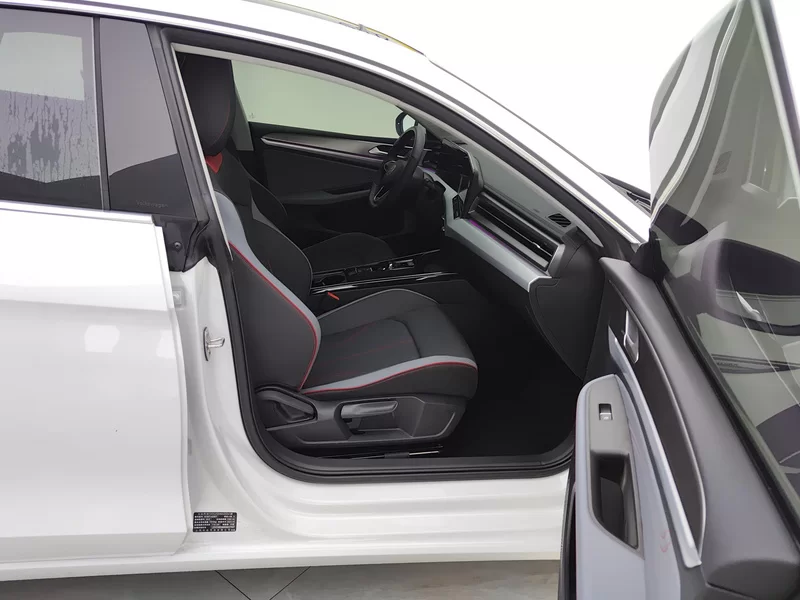 Volkswagen Lamando 2024 car image #19