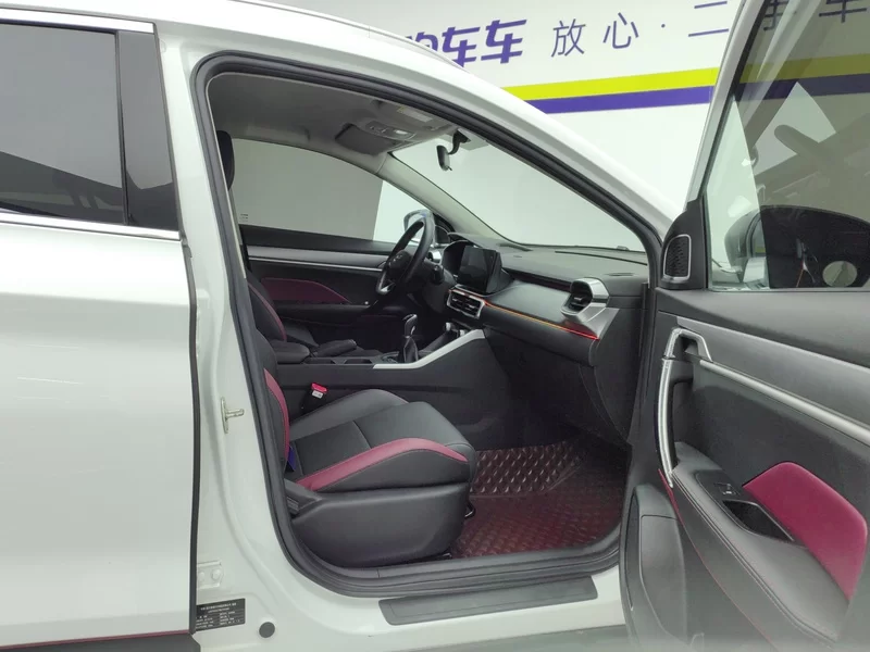 GEELY Coolray 2021 #19 GEELY Coolray 2021 car image #19
