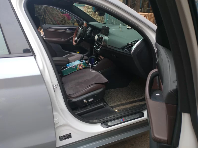 BMW X4 2018 изображение автомобиля #19