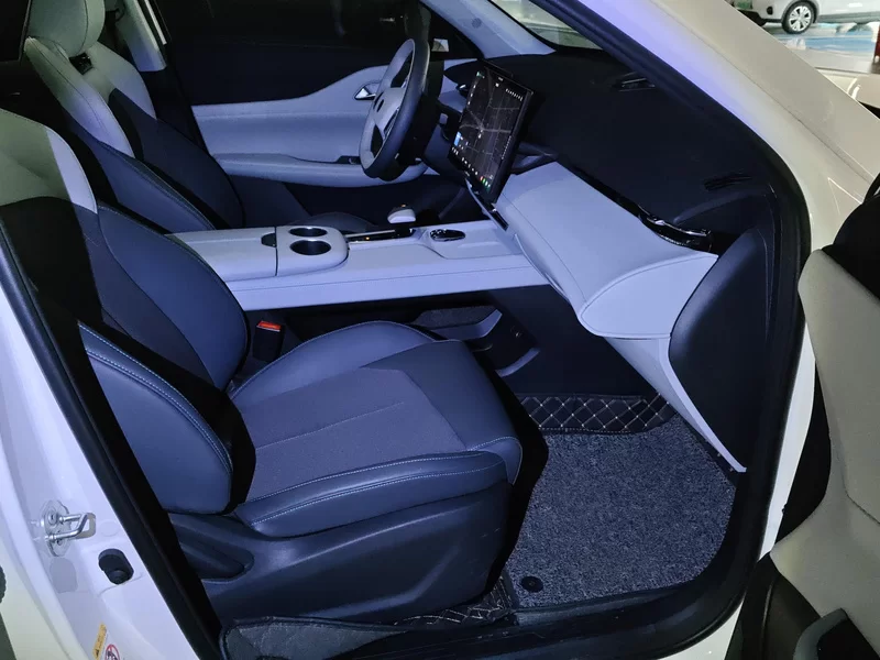 Changan UNI-Z 2024 car image #19