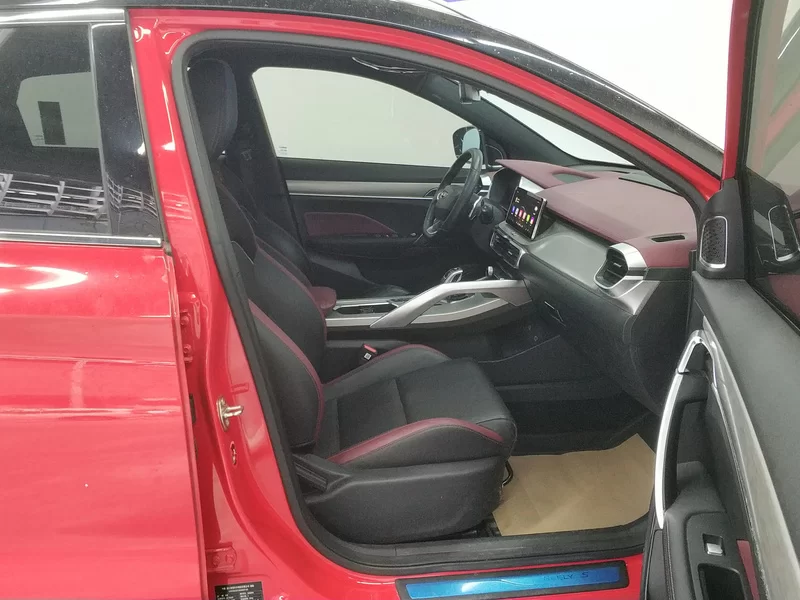 GEELY Coolray 2019 #19 GEELY Coolray 2019 car image #19