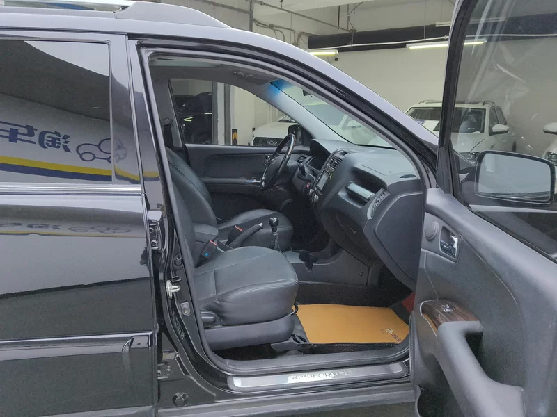 起亚 狮跑 2015 汽车图片 #19