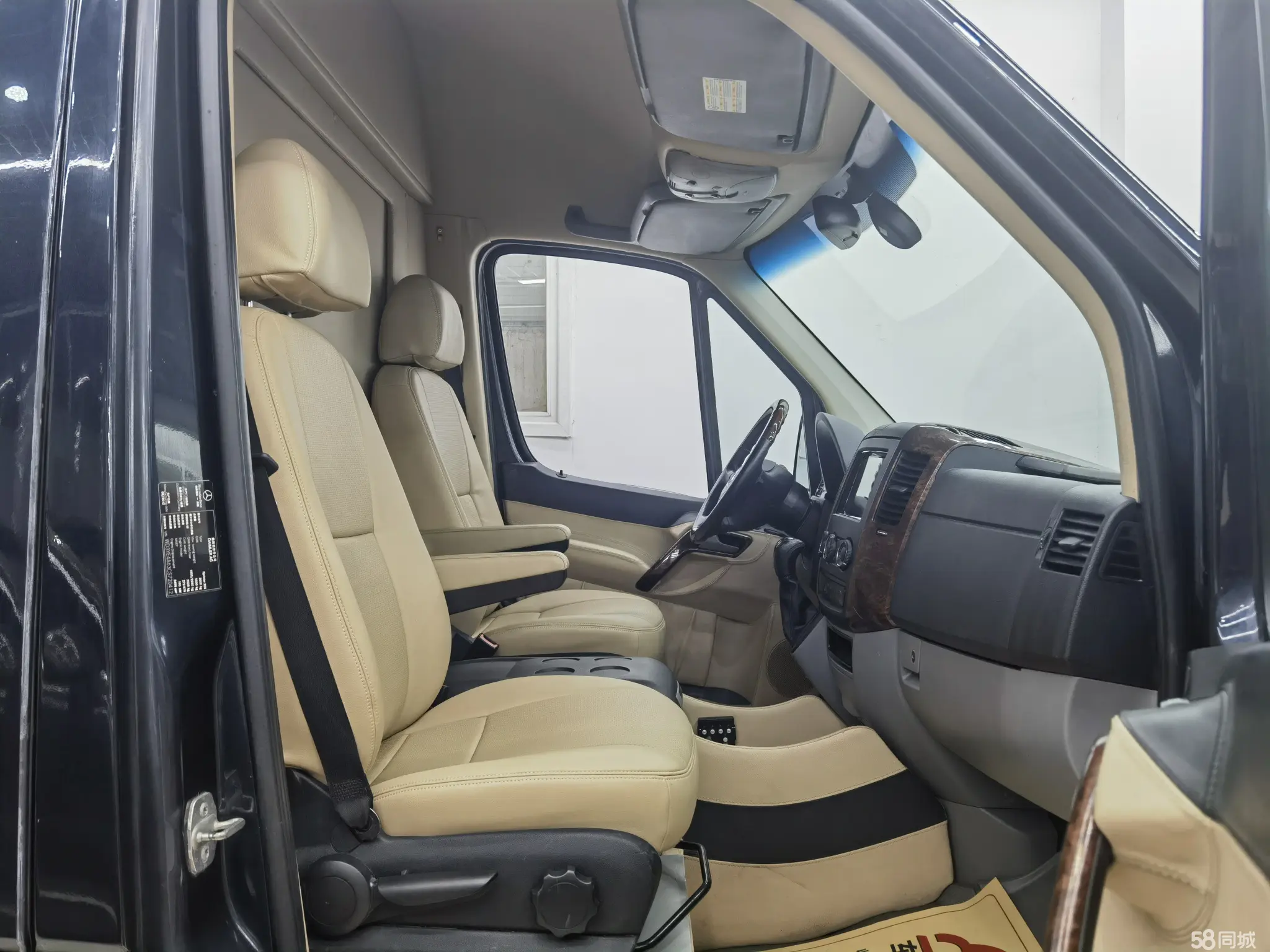 Mercedes-Benz Sprinter 2013 #19 Mercedes-Benz Sprinter 2013 car image #19