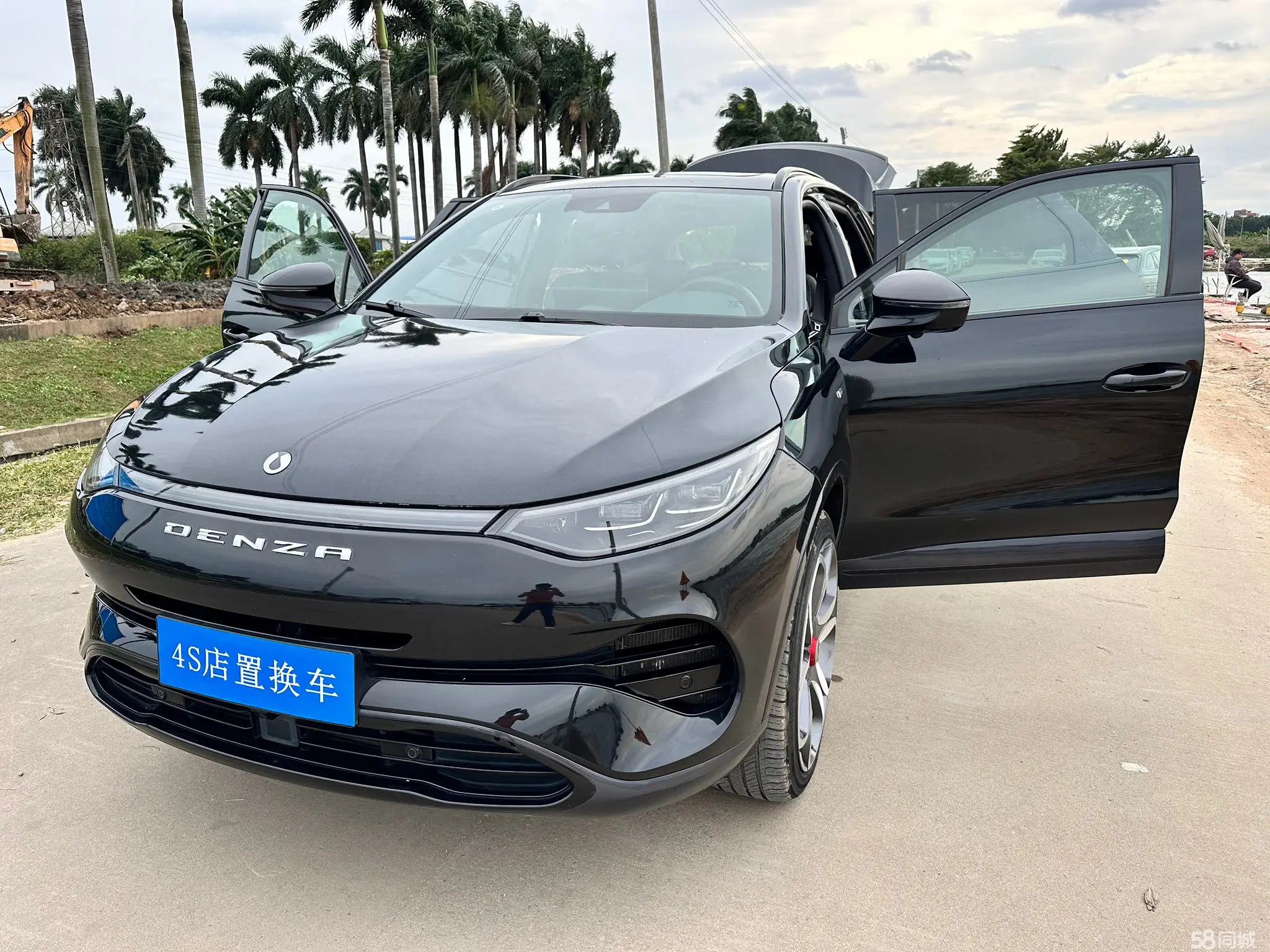 Denza X 2021 изображение автомобиля #19