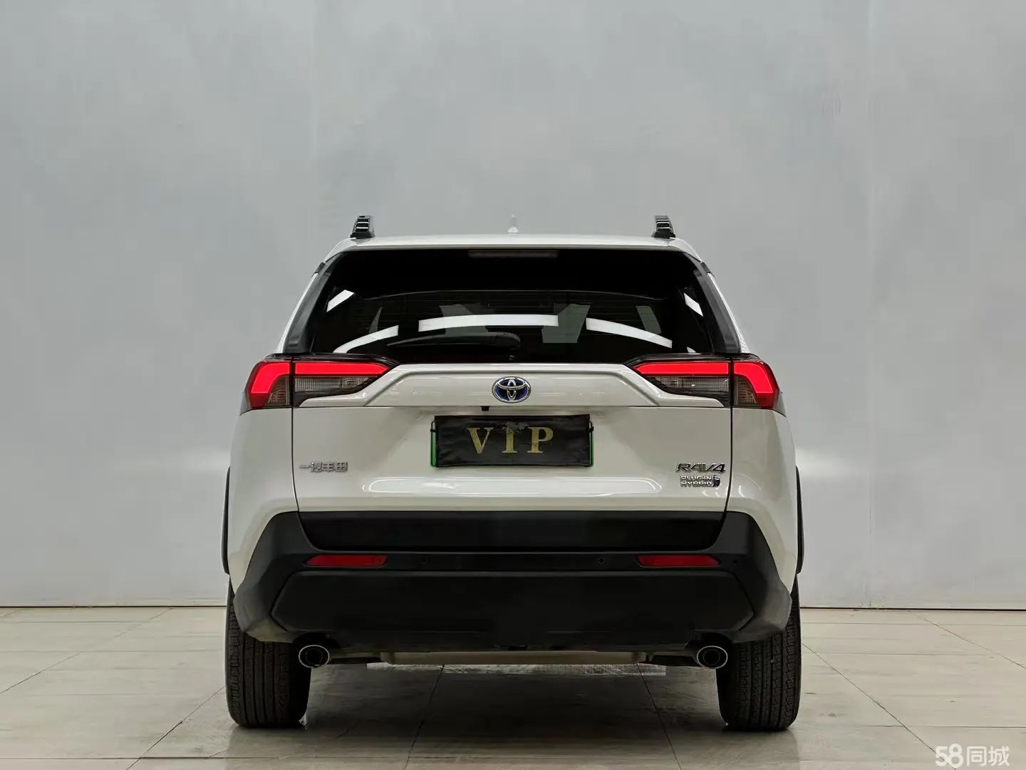 Toyota RAV4 Hybird E+ 2021 immagine di auto #19