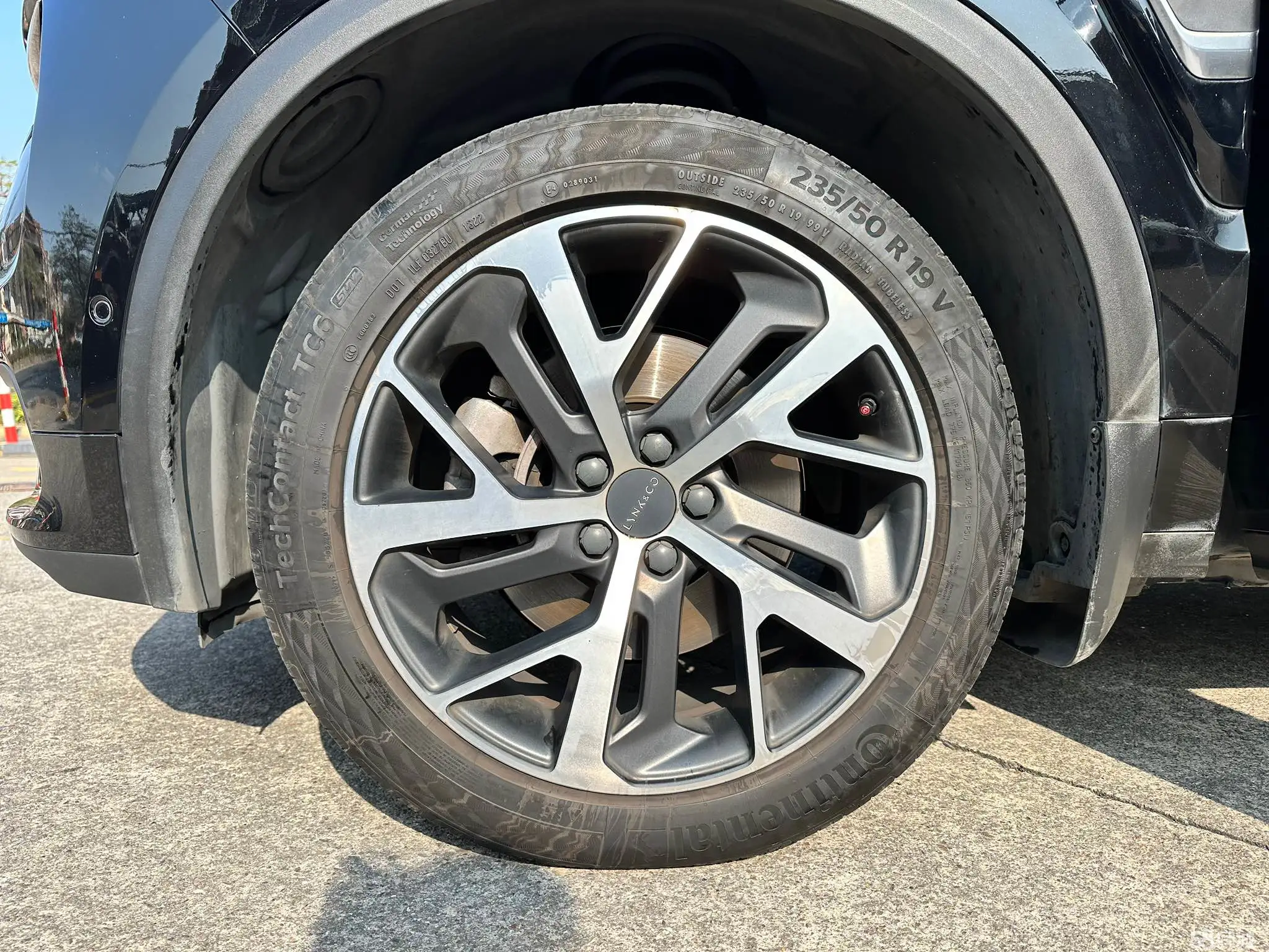 Lynk & Co 01 EM-P 2018 car image #19