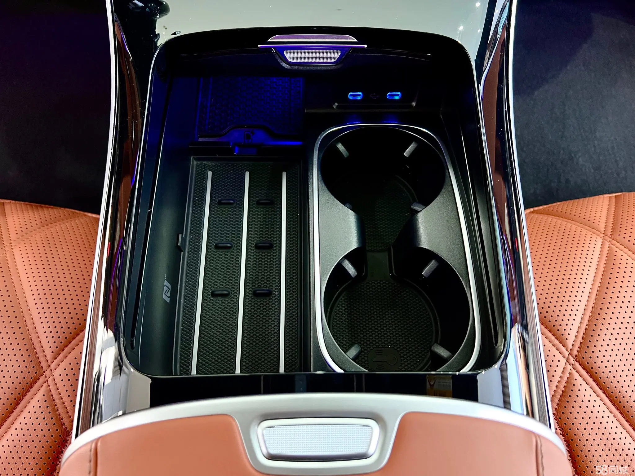 Mercedes-Benz Maybach S Class 2023 car image #19