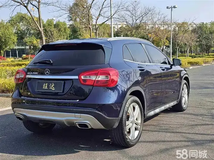 Mercedes-Benz GLA Class 2014 car image #19