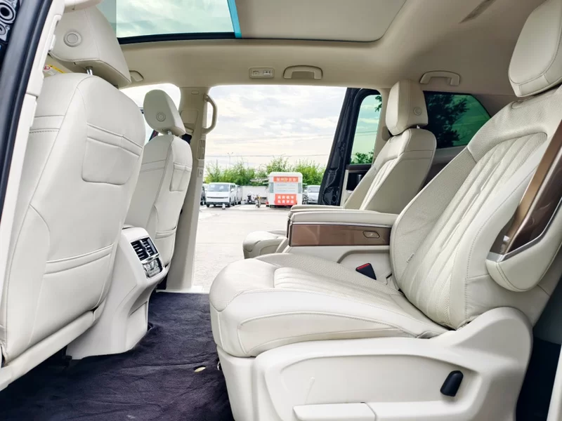 Volkswagen Viloran 2020 #19 Volkswagen Viloran 2020 car image #19