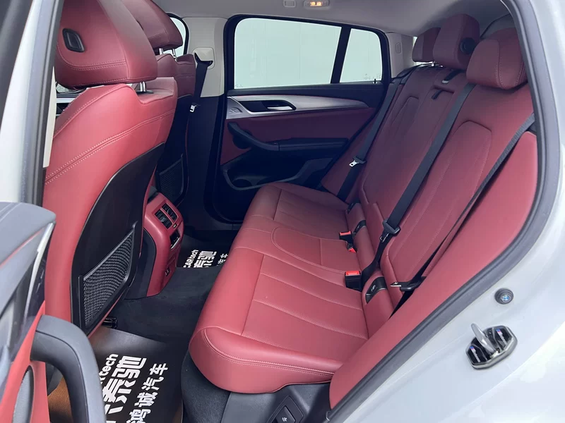 BMW X4 M40i 2024 #19 BMW X4 M40i 2024 immagine di auto #19