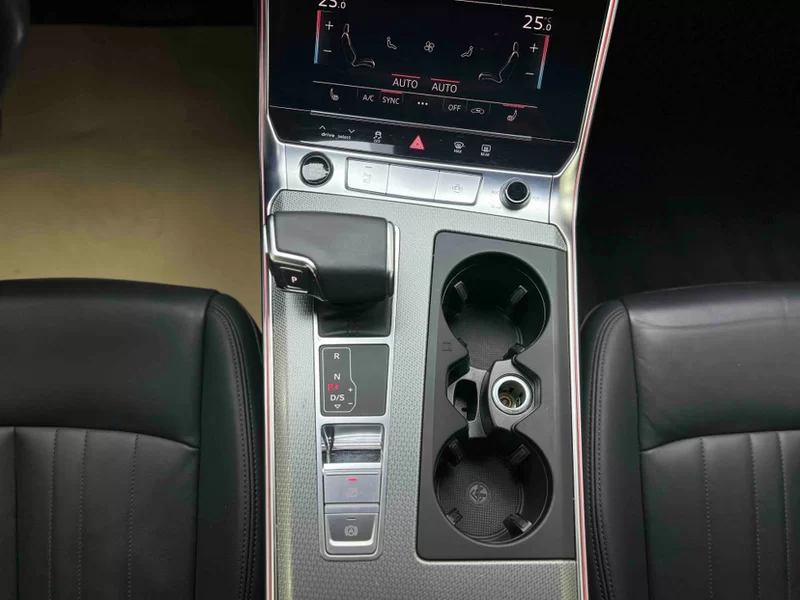 Audi A6 (Imported) 2021 #19 Audi A6 (Imported) 2021 car image #19