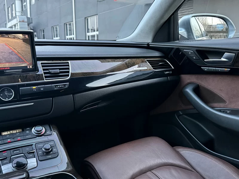 Audi A8 2011 #19 Audi A8 2011 car image #19