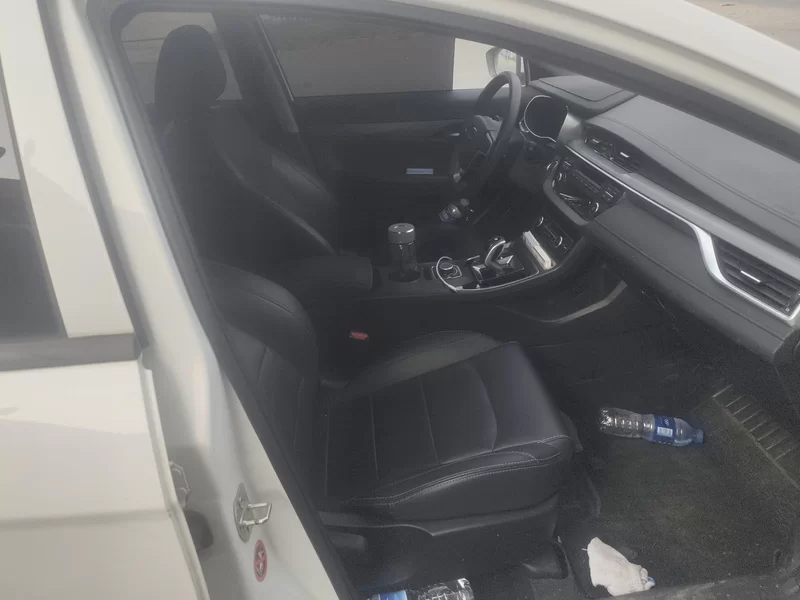 Mercedes-Benz E Class 2019 car image #19