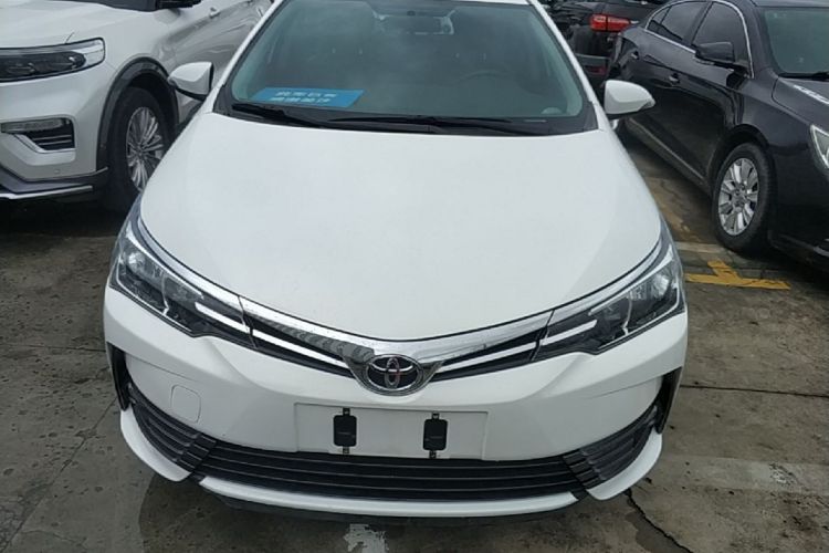 Toyota Corolla 2018 car image #3