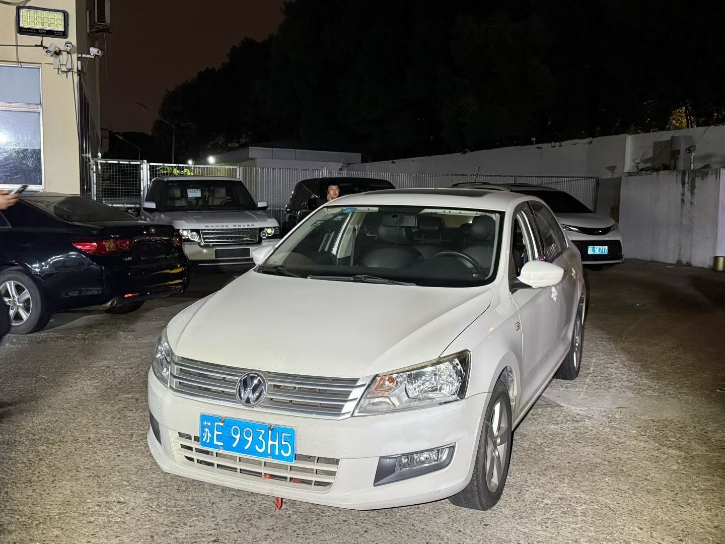 Volkswagen Santana 2014 car image 