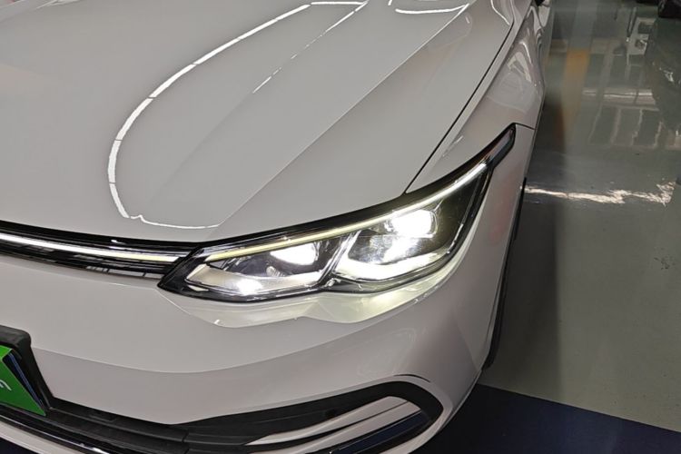 Volkswagen Golf 2021 #20 Volkswagen Golf 2021 car image #20
