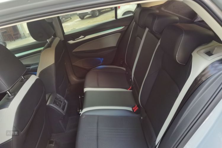 Volkswagen Golf 2022 imagen de coche #19