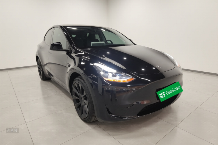 Tesla Model Y 2023 #4 Tesla Model Y 2023 car image #4