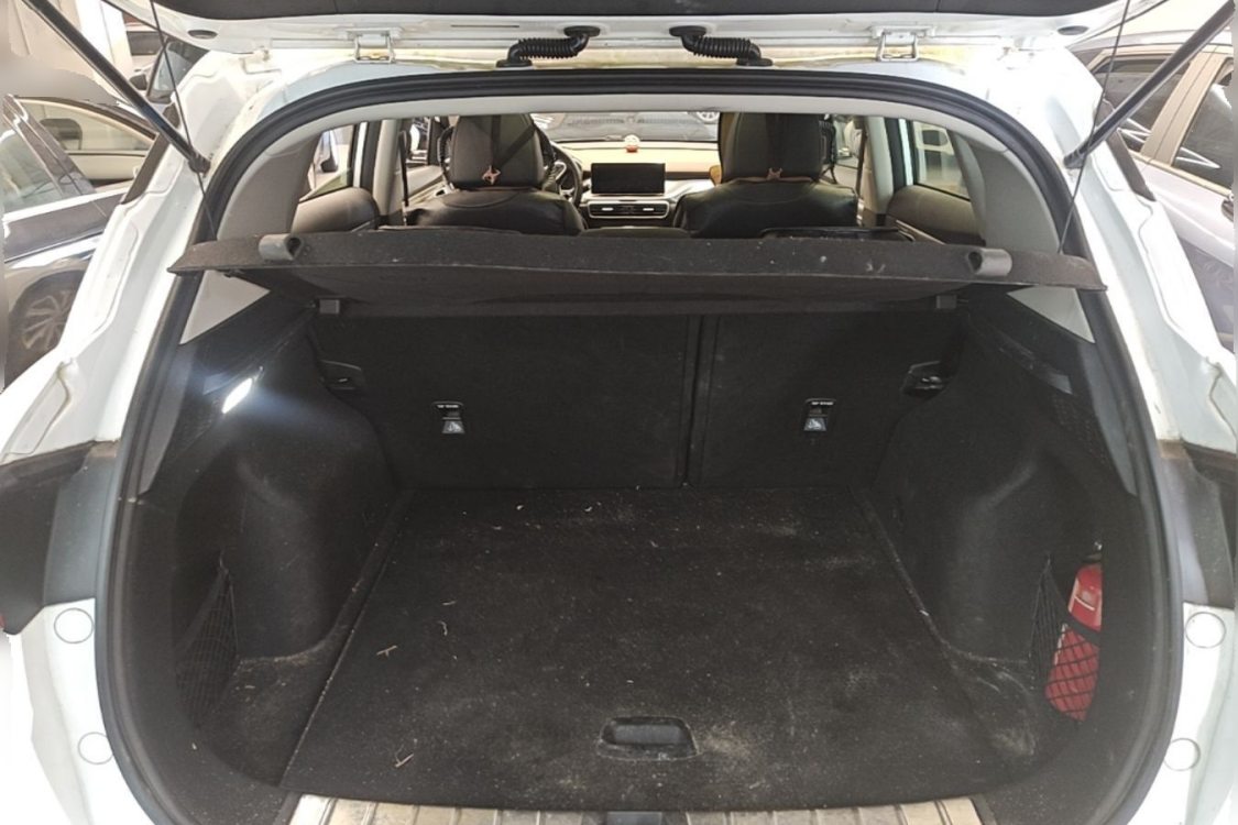 GEELY Coolray 2019 #8 GEELY Coolray 2019 car image #8