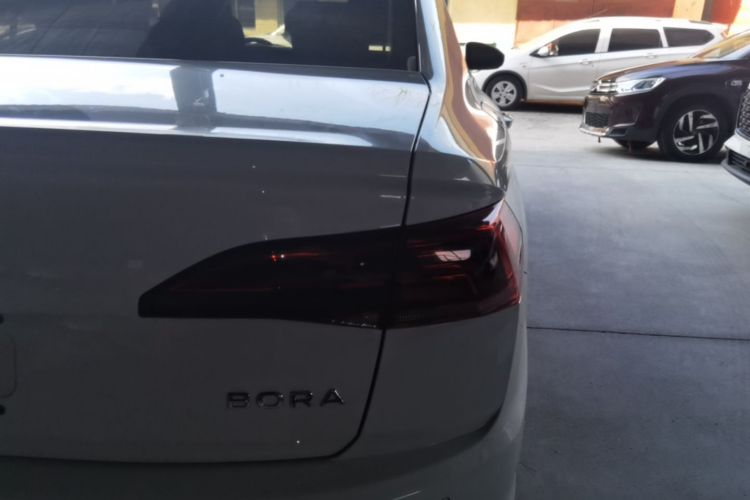 Volkswagen Bora 2021 car image #8
