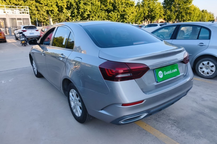 GEELY Emgrand 2021 #5 GEELY Emgrand 2021 car image #5