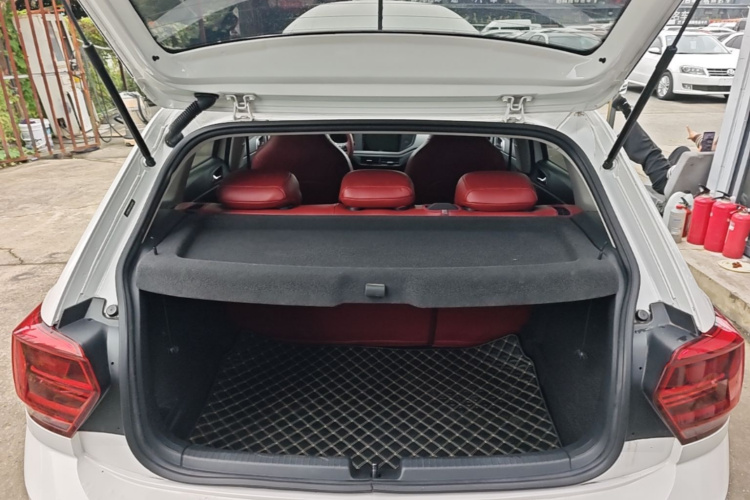 Volkswagen Polo 2020 car image #21