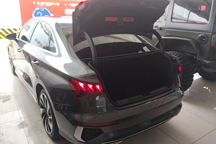 Audi A3 2023 car image #19