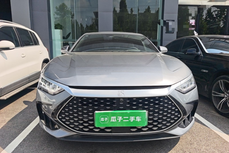 BYD Han 2024 #3 BYD Han 2024 car image #3