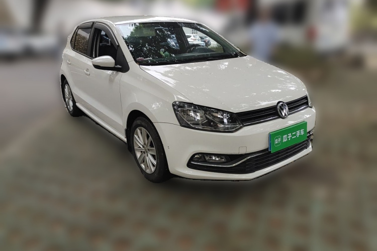 Volkswagen Polo 2015 #4 Volkswagen Polo 2015 car image #4