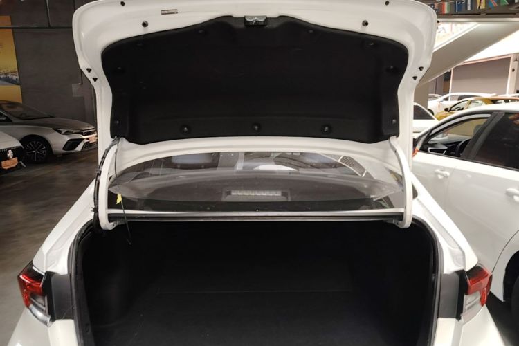 Toyota Corolla 2023 car image #19