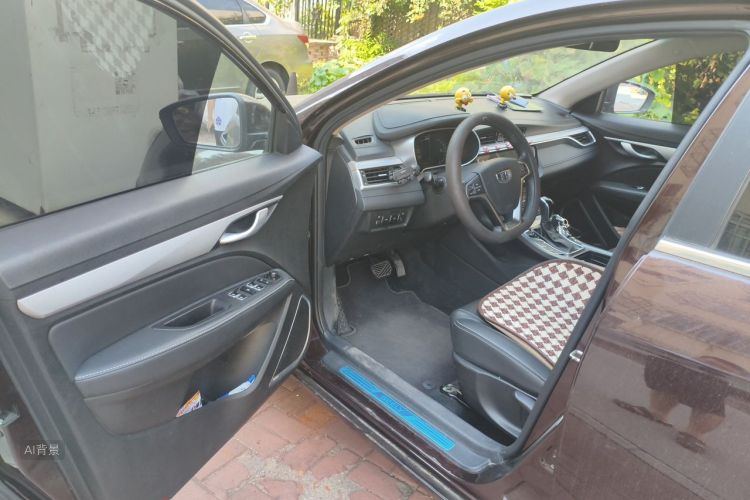 GEELY Emgrand 2018 car image #18