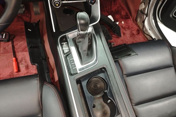 GEELY Binray 2020 #14 GEELY Binray 2020 image de voiture #14