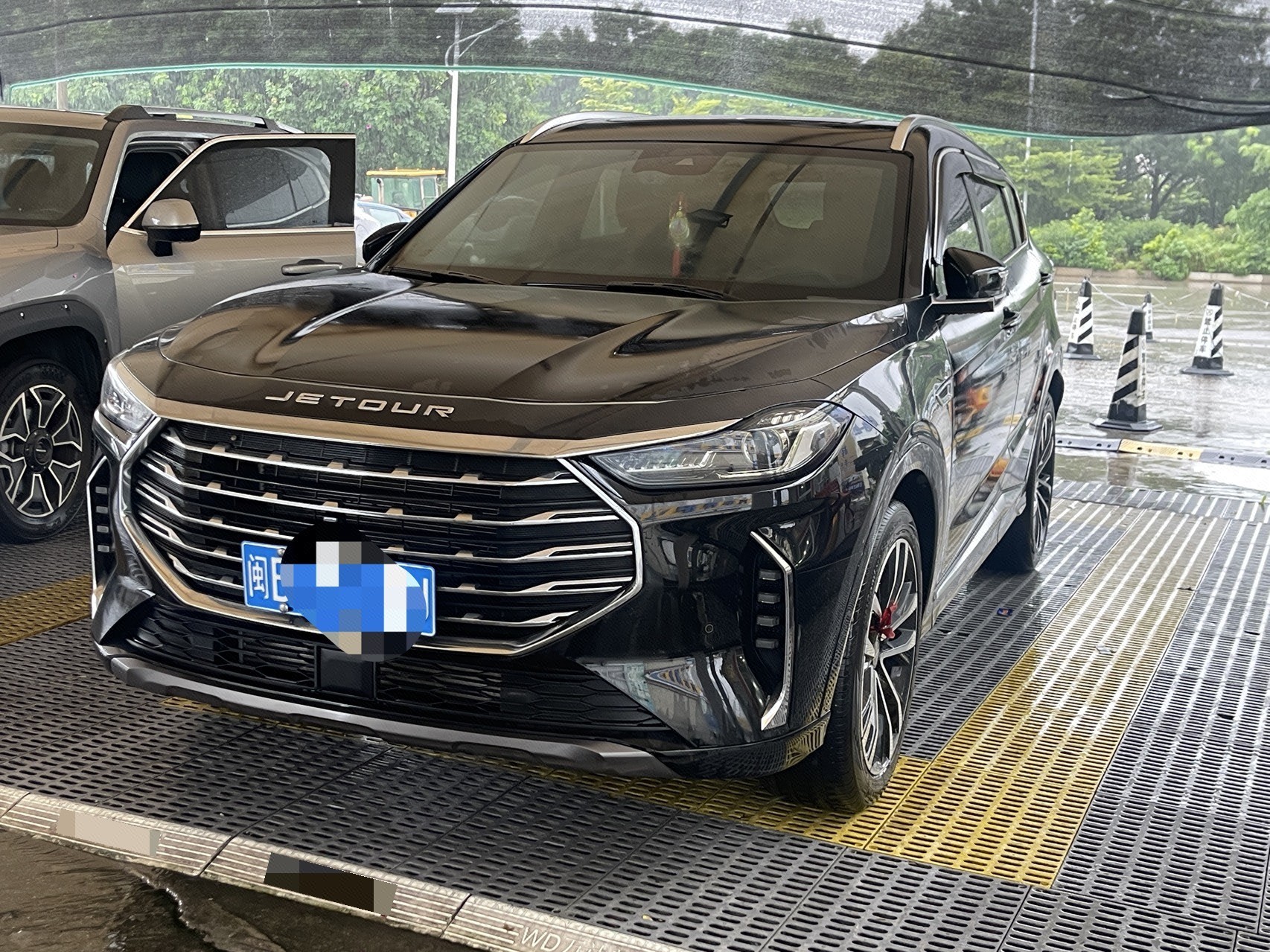 Jetour X70 PLUS 2023 car image 