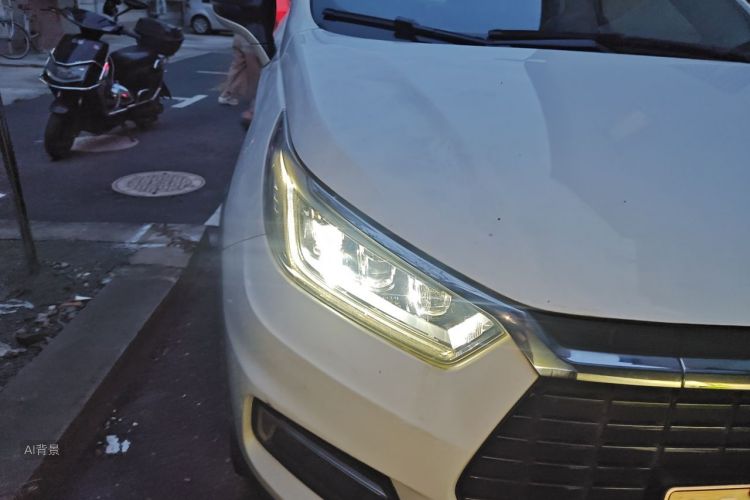BYD Yuan New Energy 2020 car image #8
