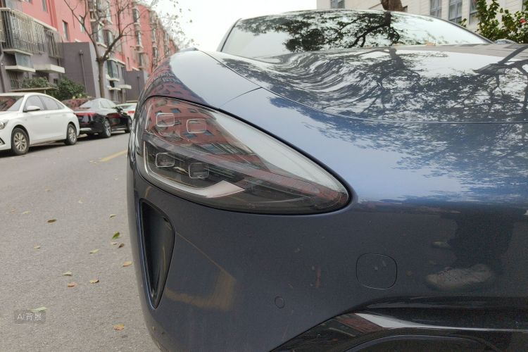 MI SU7 2025 car image #8