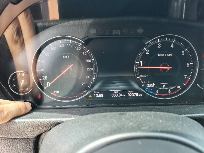BMW 3 Series 2019 #5 BMW 3 Series 2019 car image #5