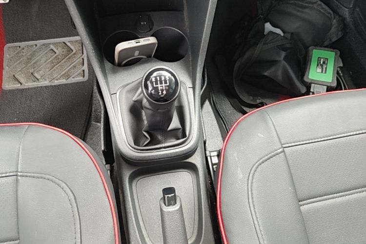 Volkswagen Polo 2016 #14 Volkswagen Polo 2016 car image #14